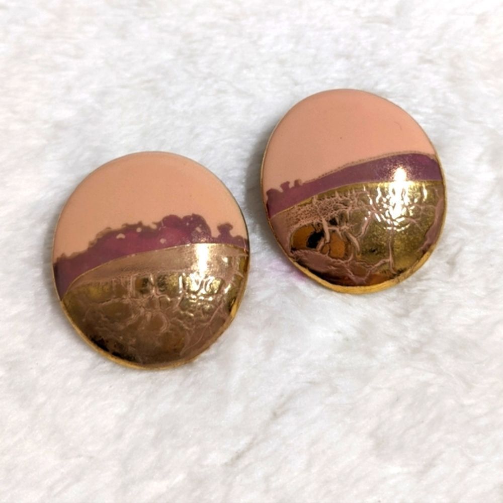 Vintage 1980's Artisan Handmade Ceramic/Porcelain Peach & Gold Clip Earrings - Picture 3 of 8
